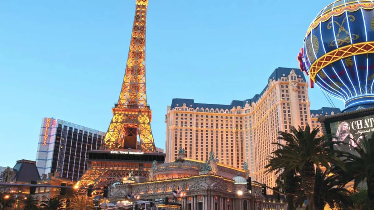 Eiffel Tower Las Vegas