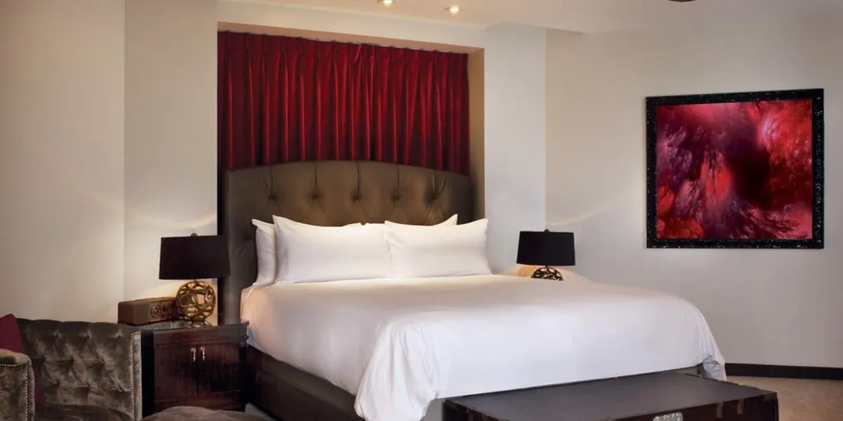 Gallery Suite Bedroom