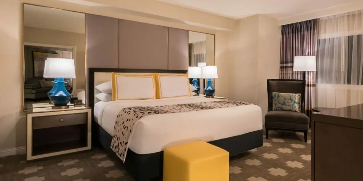 Julius Tower Rooms & Suites Bedroom