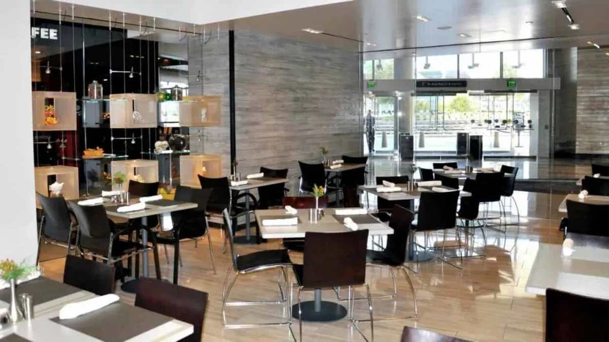 Market Cafe Vdara Dining Area