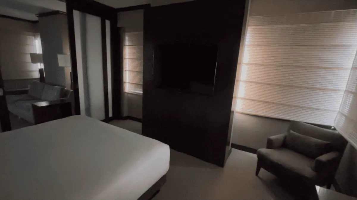 Panoramic Suites Bedroom