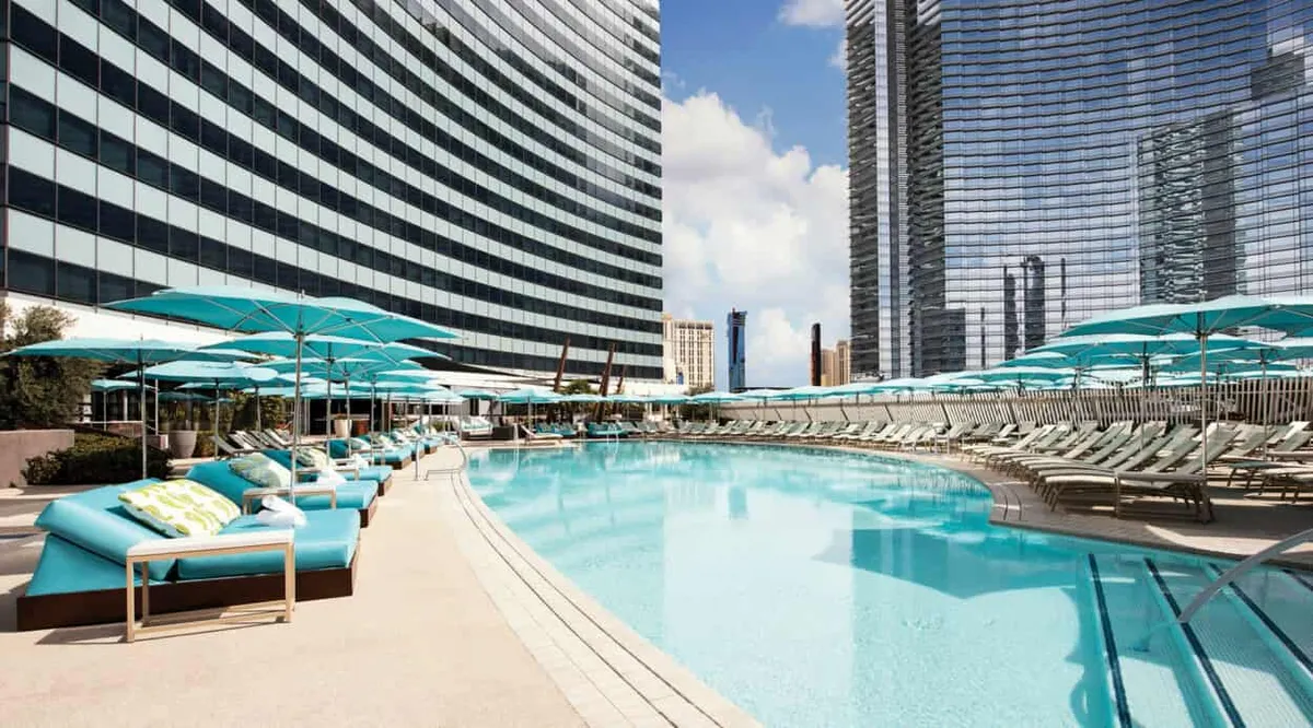 Pool at Vdara las vegas