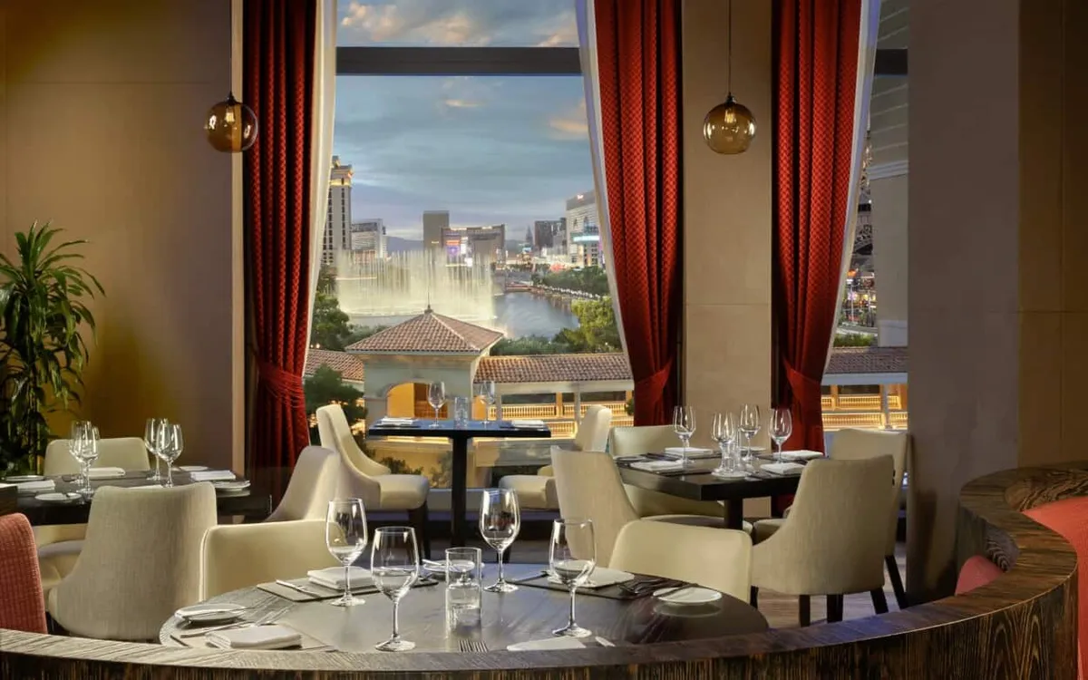 Ambiance at Scarpetta
