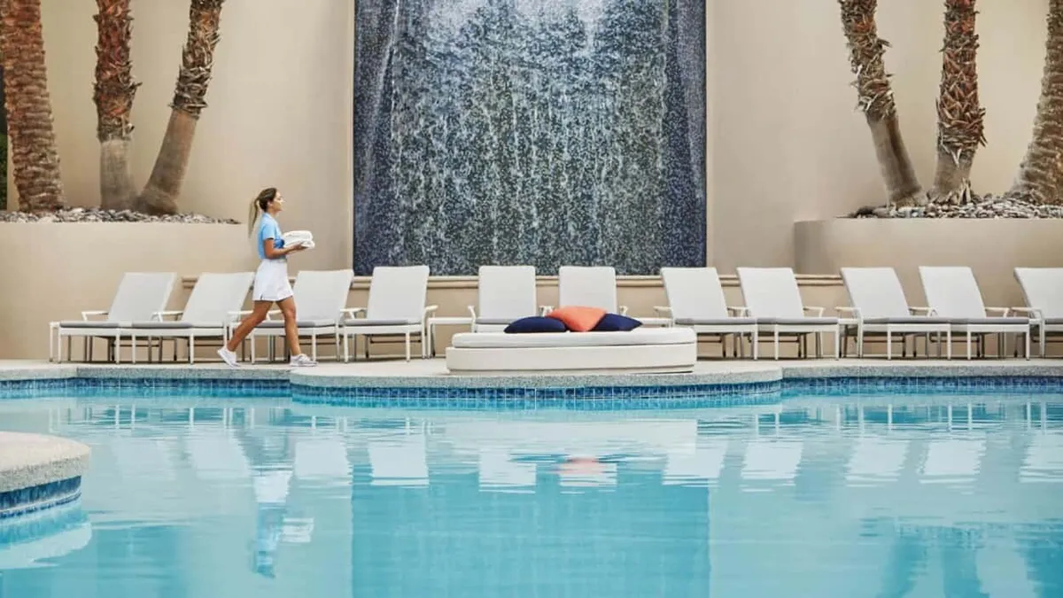 Four Seasons Hotel Las Vegas Pool