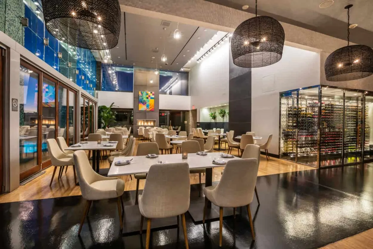 Laguna Pool House & Kitchen