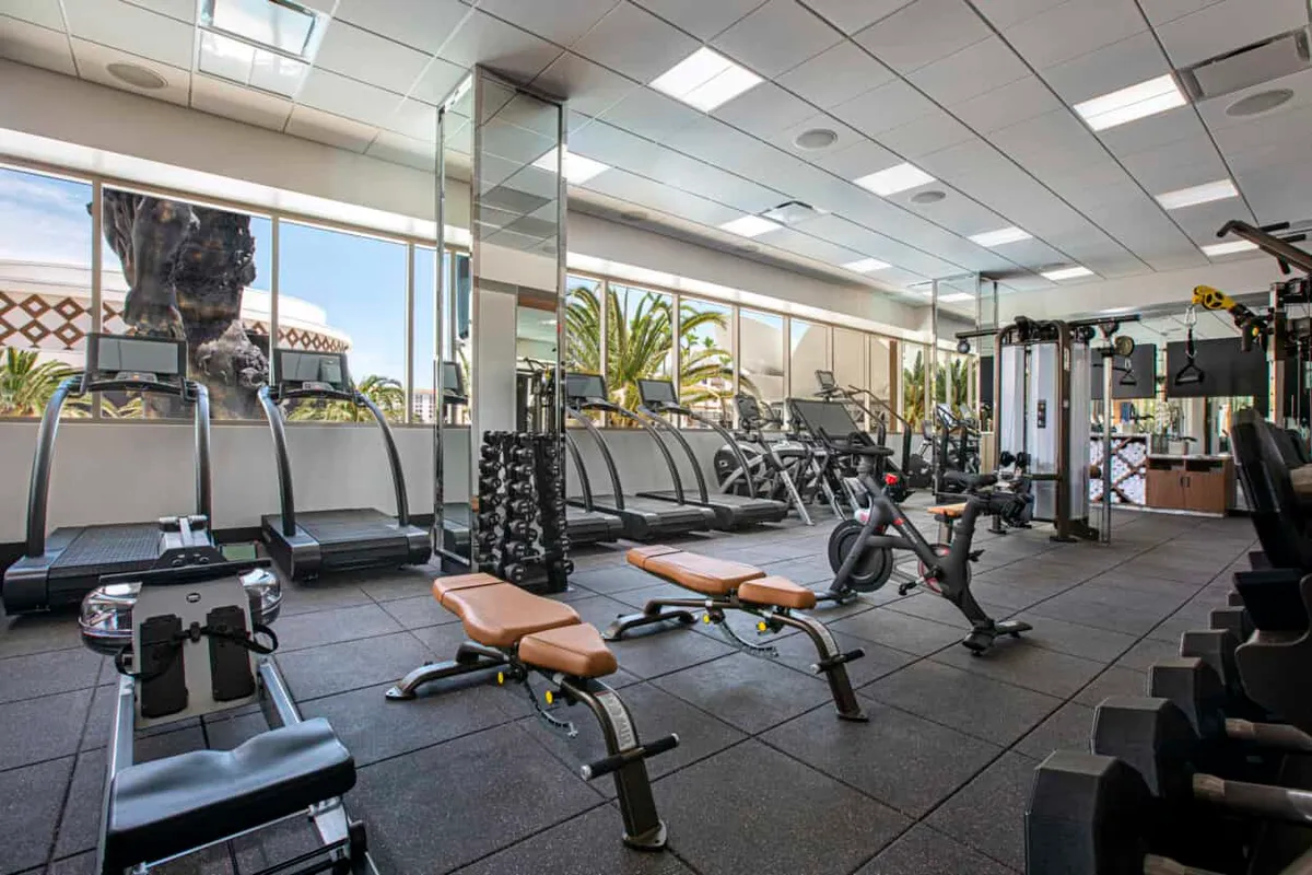 Palms FITNESS CENTER