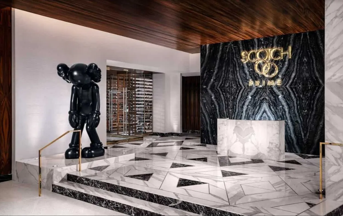 Scotch 80 Prime Entrance