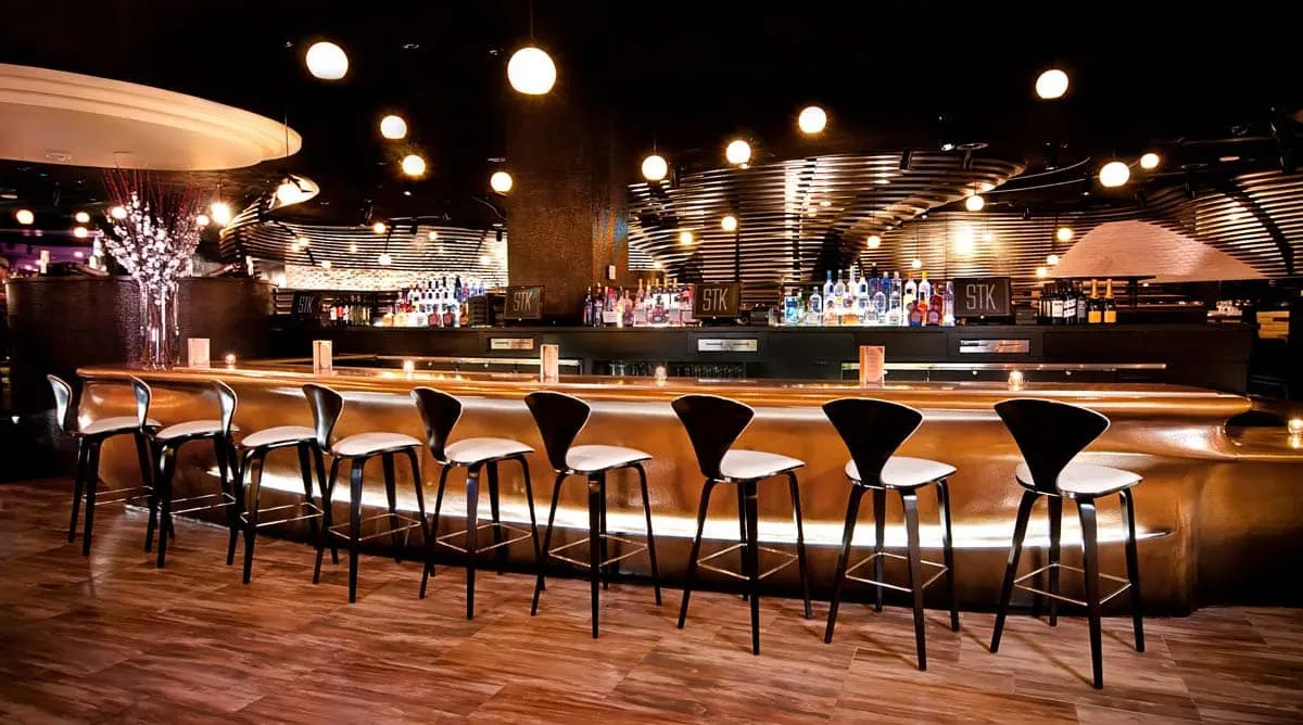 STK Main Bar