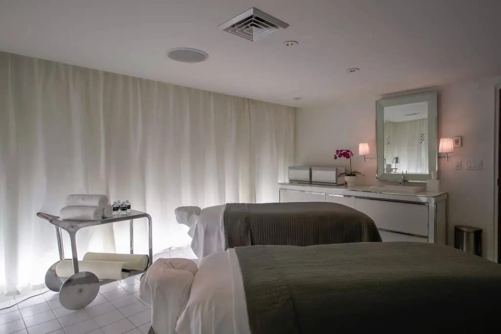 Amina Spa Couples Treatment Room