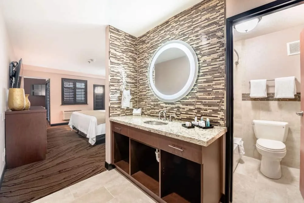 Double Queen Suite
