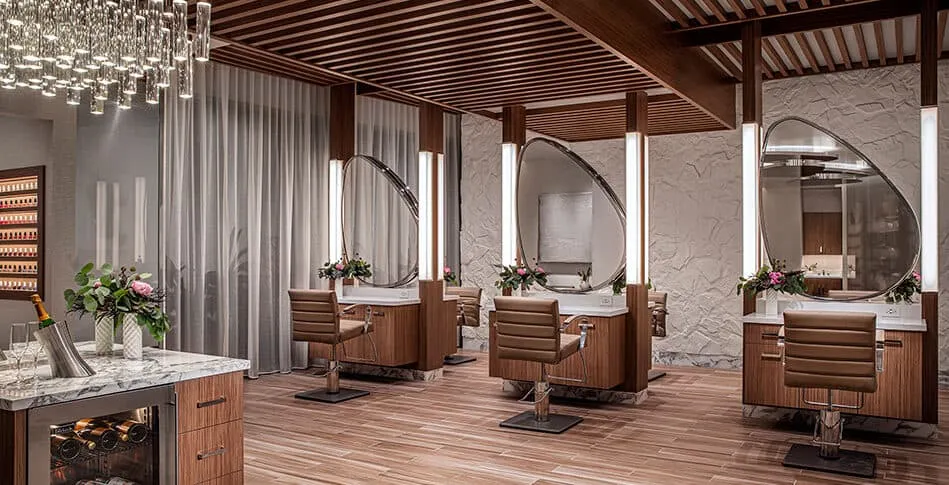 Salon at Palms