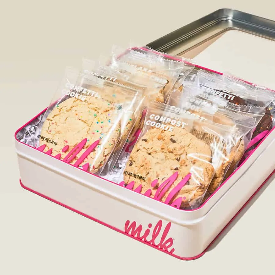 THE COOKIE FAVES TIN