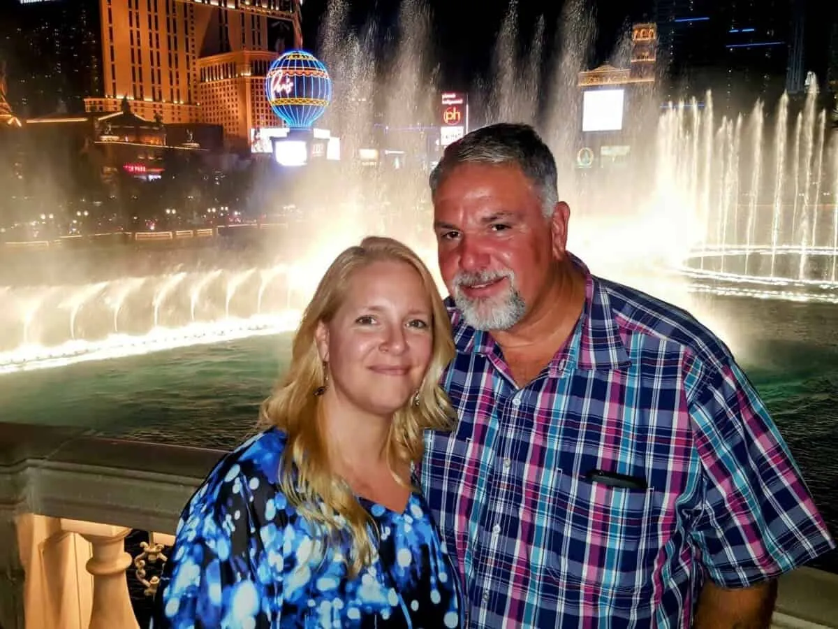 Bob and Jenn at the Bellagio Fountains from the balcony at Spago