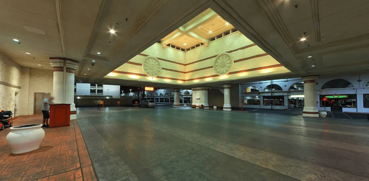 The Gold Coast valet entrance