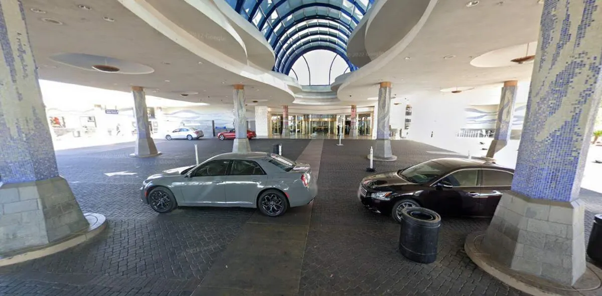 Rio valet and porte-cochere