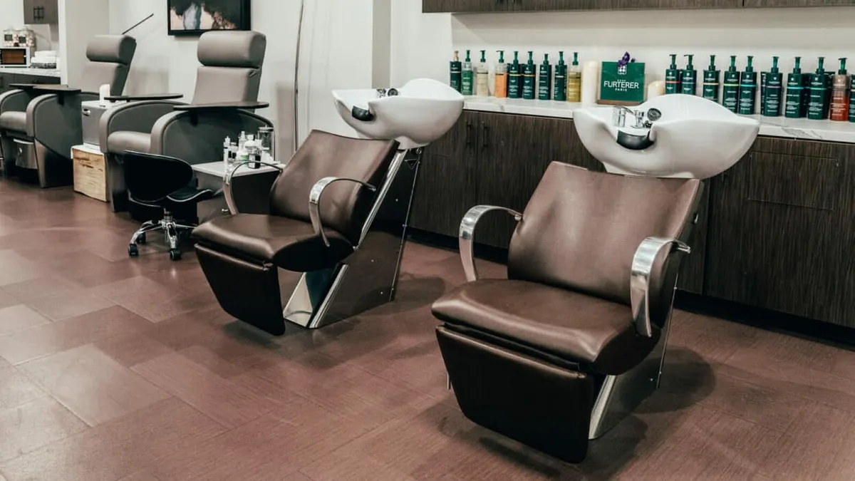 Salon hair washing chairs at Voie Spa