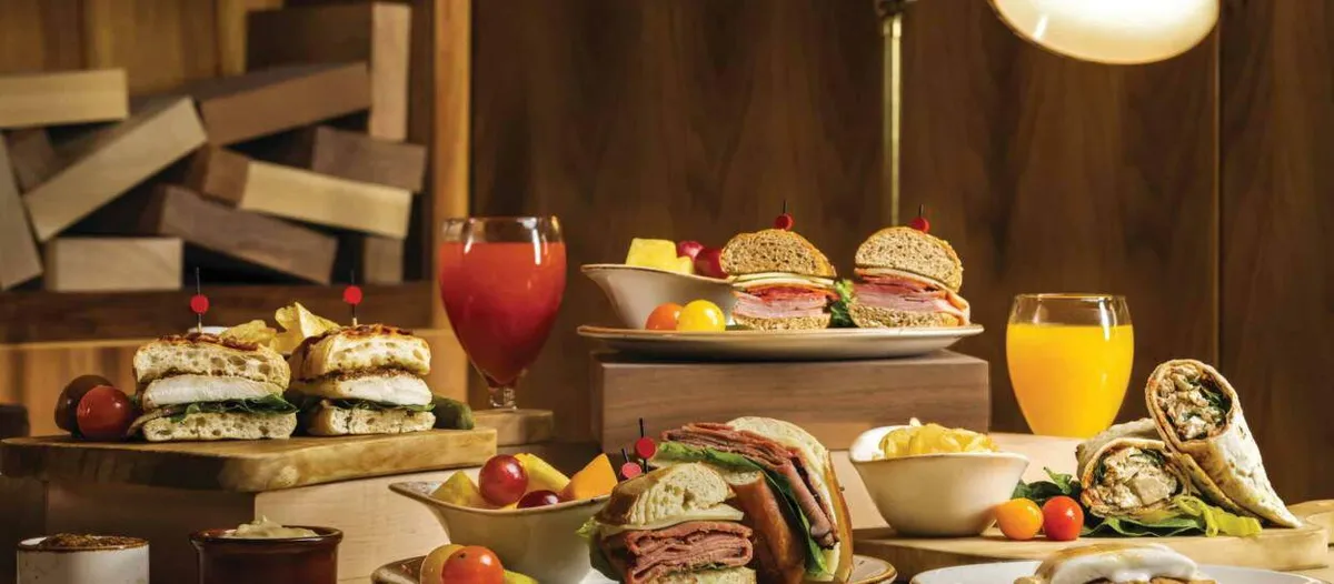3940 Coffee and Tea sandwiches and juice