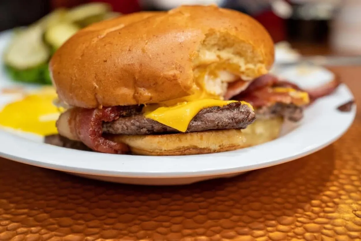 Burger at Binion’s Cafe