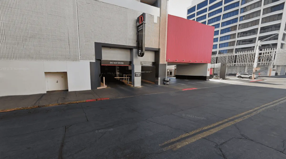 Four Queens Hotel & Casino Parking