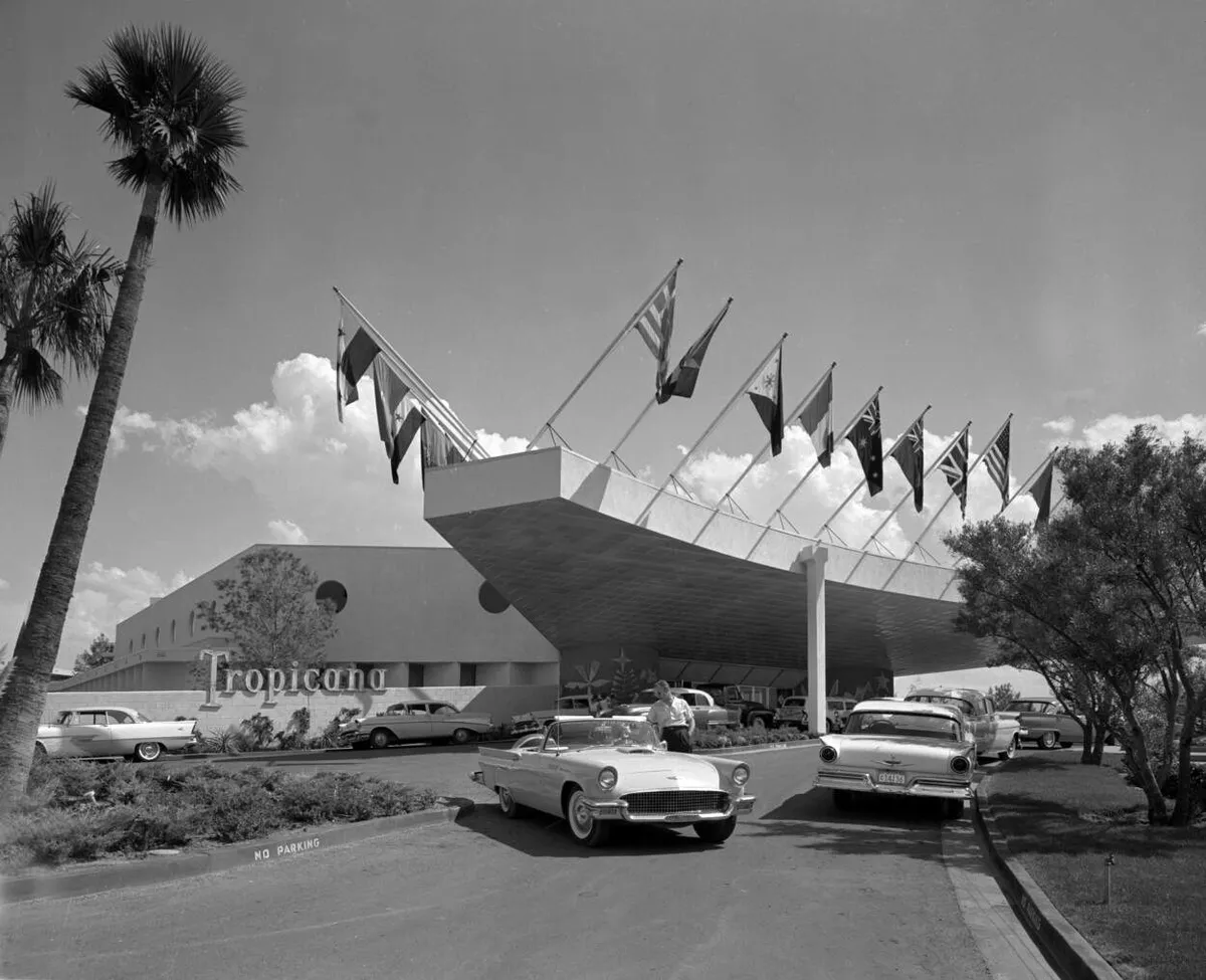 1957 Tropicana front